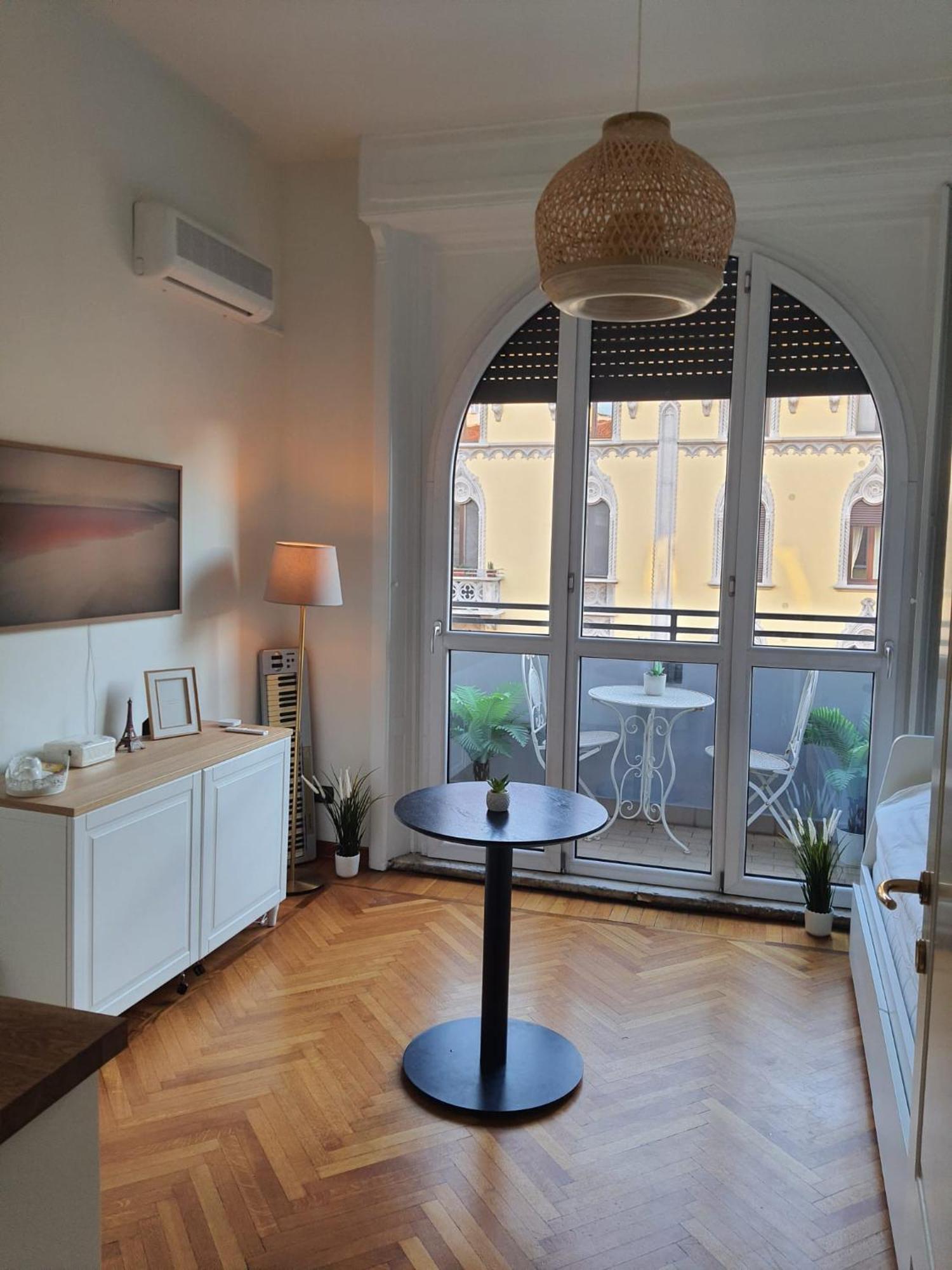 Apartamento Elegante Monolocale - Pecchio 1930 Milán Exterior foto