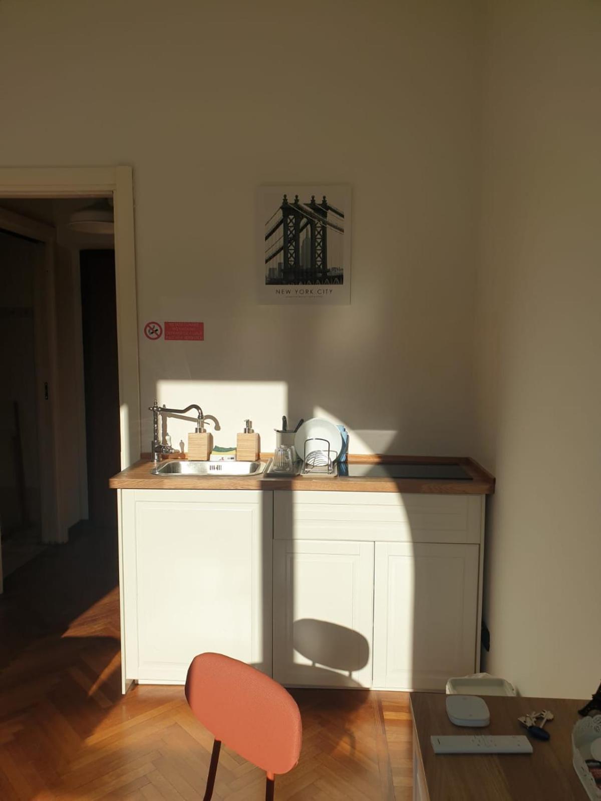 Apartamento Elegante Monolocale - Pecchio 1930 Milán Exterior foto